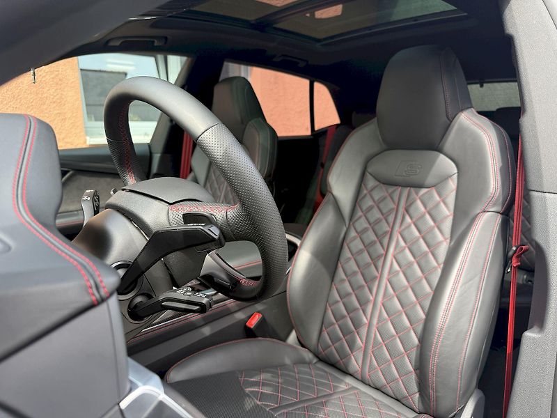 Audi SQ8 RSQ8 Paket FULL CZ Servis TOP - fotka 15 z 42