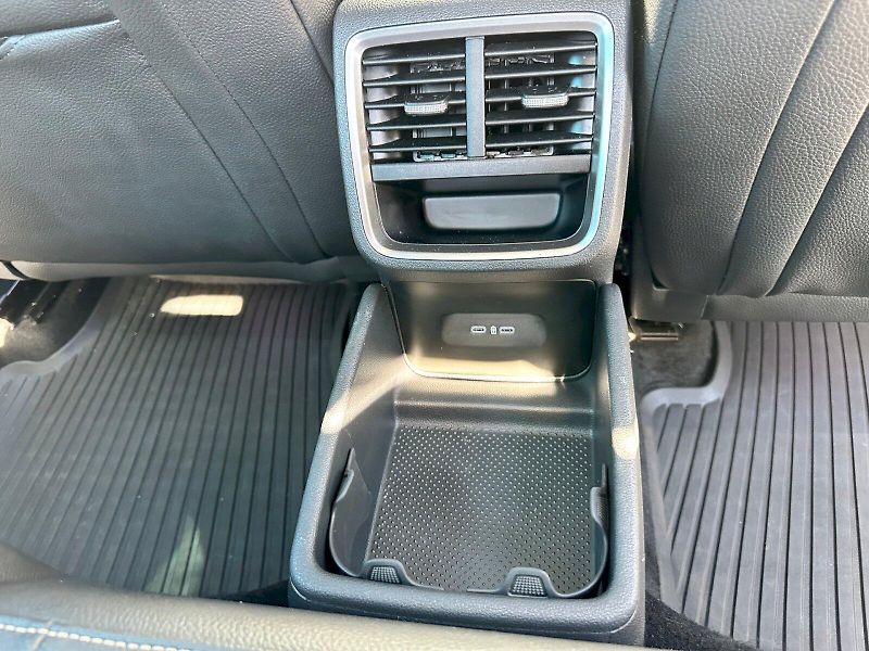 Škoda Octavia (2024) 1.5 TSI 110kW MHEV Top Selecti - fotka 21 z 24