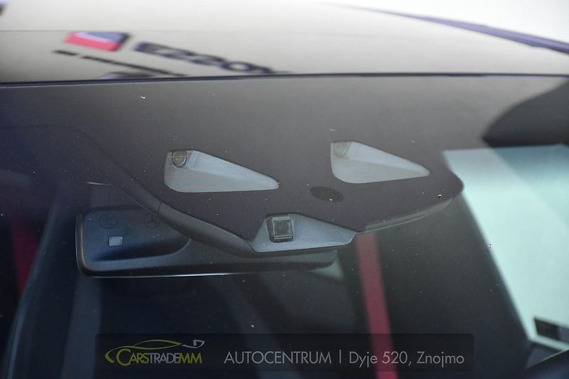 Mercedes-Benz EQE 43AMG HUD 1M PANORAMA - fotka 58 z 60