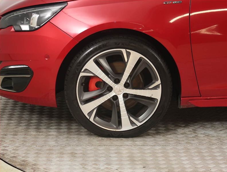 Peugeot 308 (2016) GT Line 2.0 BlueHDi, Navi - fotka 15 z 18