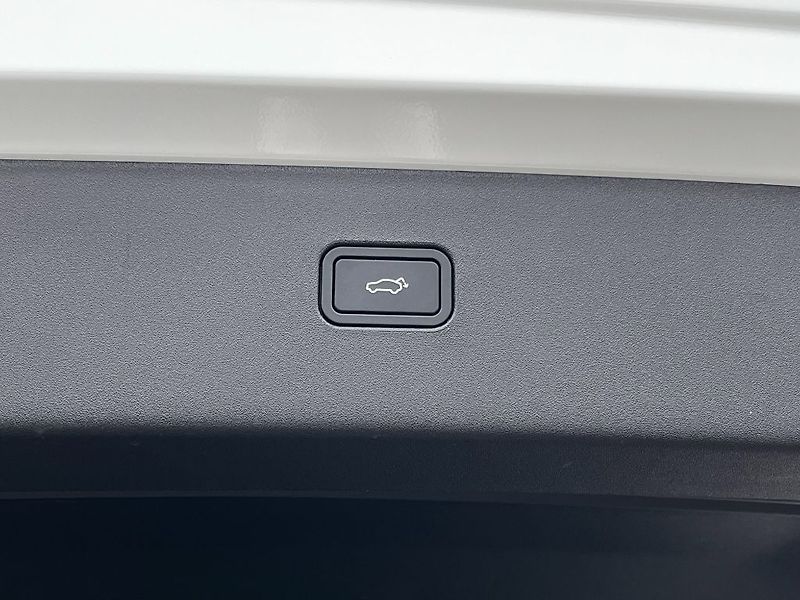 Volvo EX30 Ultra Twin Motor 315kW - fotka 23 z 26