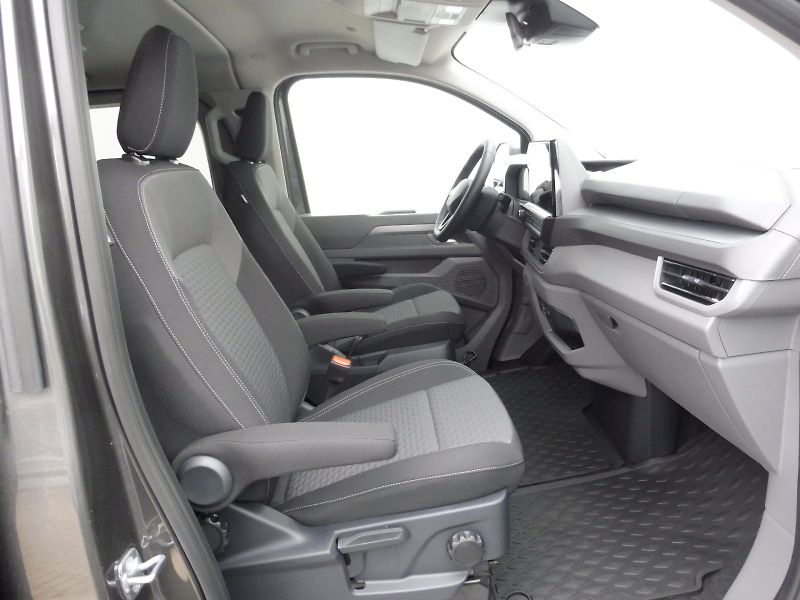 Volkswagen Caravelle (2026) Style DR 2,0 TDI 125kW 8AUT 4M - fotka 8 z 31