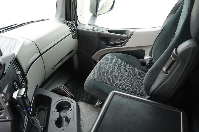 Mercedes-Benz (2019) ANTOS / 1830 / EURO 6 / CHŁODN - fotka 37 z 45