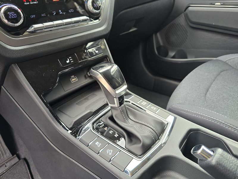KGM Korando (2024) 1.5 TGDI STYLE+, AT - fotka 10 z 10