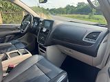 Chrysler Town & Country (2014) 3,6 RT DVD Stown Kůže 2014 - náhled 10