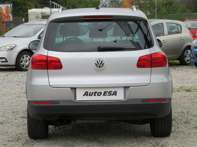 Volkswagen Tiguan (2012) 1.4 TSi, xenon, autoAC - fotka 5 z 27