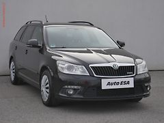 Škoda Octavia (2011) 2.0 TDi, RS, DSG, bixen - fotografie inzerátu