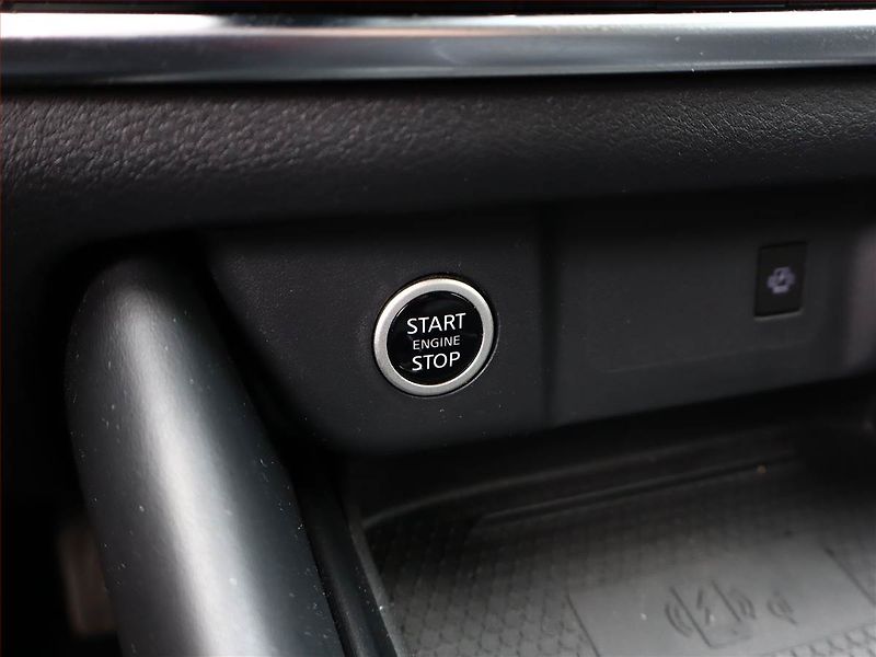 Nissan Qashqai (2024) N-Connecta 1.3 DIG-T MHEV - fotka 19 z 20
