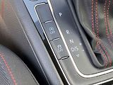 Volkswagen Golf (2018) 2.0 TSi, GTi, DSG, LED - náhled 14