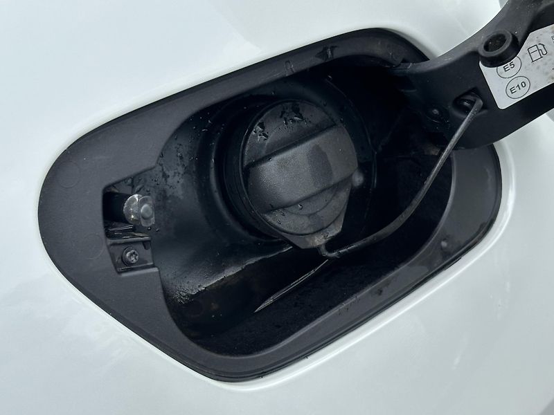 Volkswagen Golf (2019) IQ.DRIVE 1.5TSI110kW 2.Maj. - fotka 36 z 40