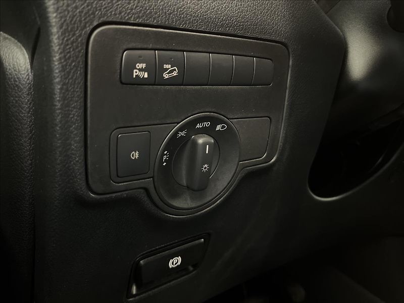 Mercedes-Benz Vito 116 CDI 4x4 Tourer PRO - fotka 11 z 25