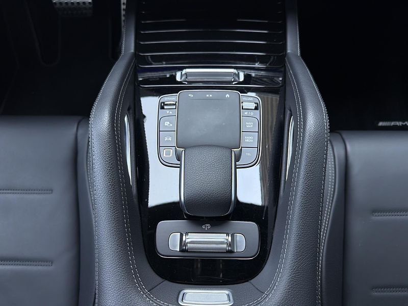 Mercedes-Benz GLE GLE 450 d 4M AMG - fotka 15 z 29
