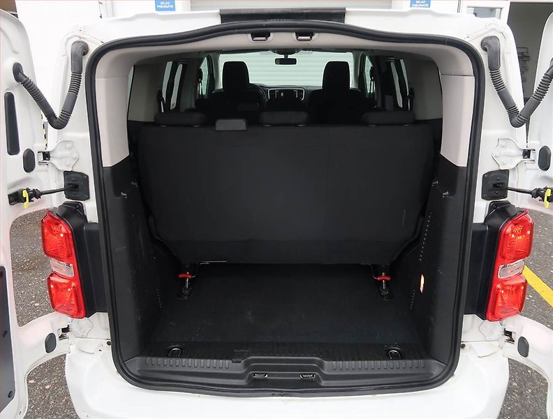 Opel Vivaro (2022) 2.0 CDTI, Bus, 8Míst, ČR, DPH - fotka 13 z 20