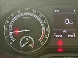 Škoda Karoq 2,0 TDI AMBITION 4X4 AT - náhled 14
