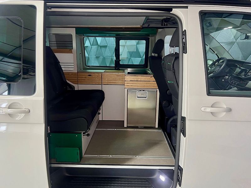 Volkswagen California 2.0 TDI DSG ABT XNH CAMPER - fotka 14 z 36