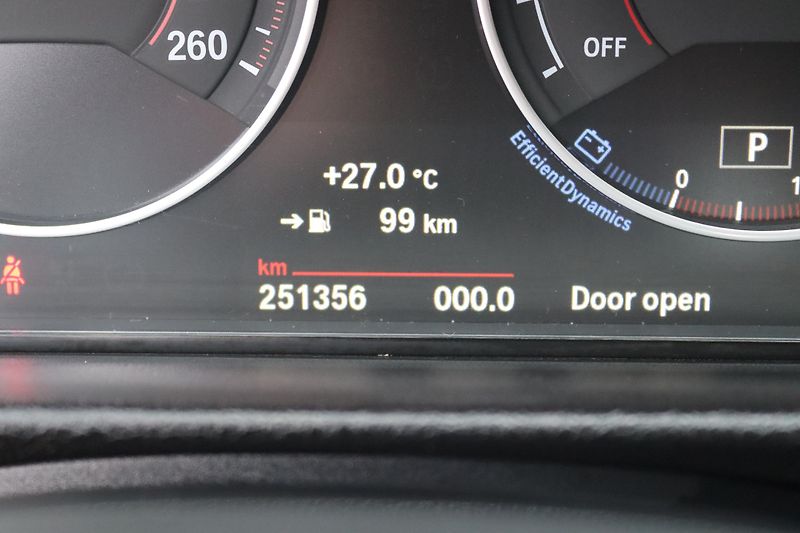 BMW Řada 4 BMW 430d xDrive Gran Coupé - fotka 31 z 54