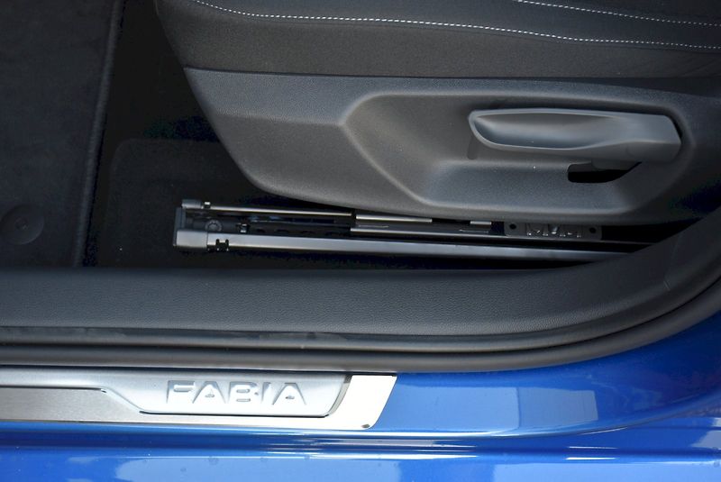 Škoda Fabia (2026) Top Selection 1,0 TSI 85 kW 6° - fotka 25 z 40