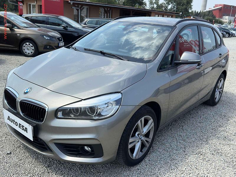 BMW Řada 2 (2017) 1.5i, 1.maj,ČR, AT - fotka 3 z 17