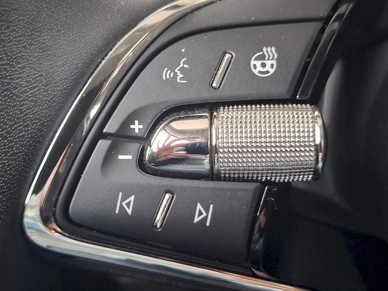 Škoda Superb (2024) COMBI STYLE PLUS TD 110/2.0 7D - fotka 36 z 39