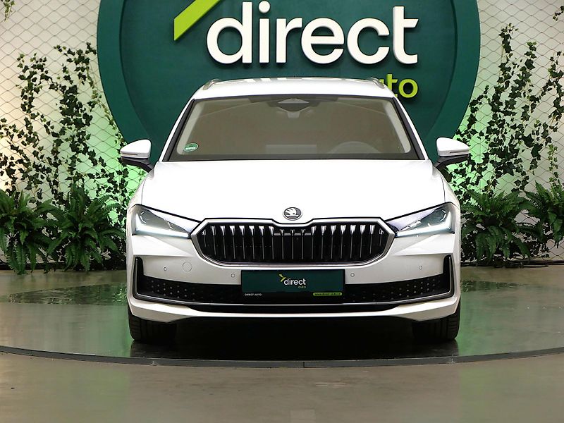 Škoda Superb - fotka 4 z 24
