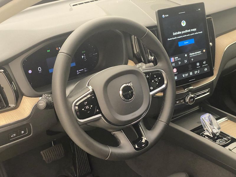 Volvo XC60 (2026) T6 AWD AUT BRIGHT PLUS - fotka 4 z 56