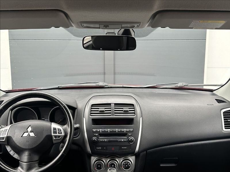 Mitsubishi ASX 1,8 DI-D 150PS  Intense 4x4 - fotka 29 z 48