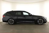 BMW Řada 5 (2023) 530d xDrive - náhled 6