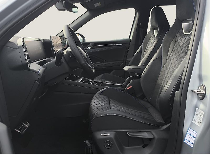 Volkswagen Tiguan R-Line 1,5 eTSI 110 kW mHEV - fotka 6 z 23