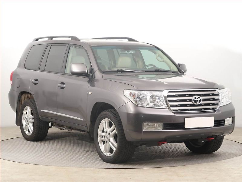 Toyota Land Cruiser (2009) 4.5 D-4D - fotka 1 z 14