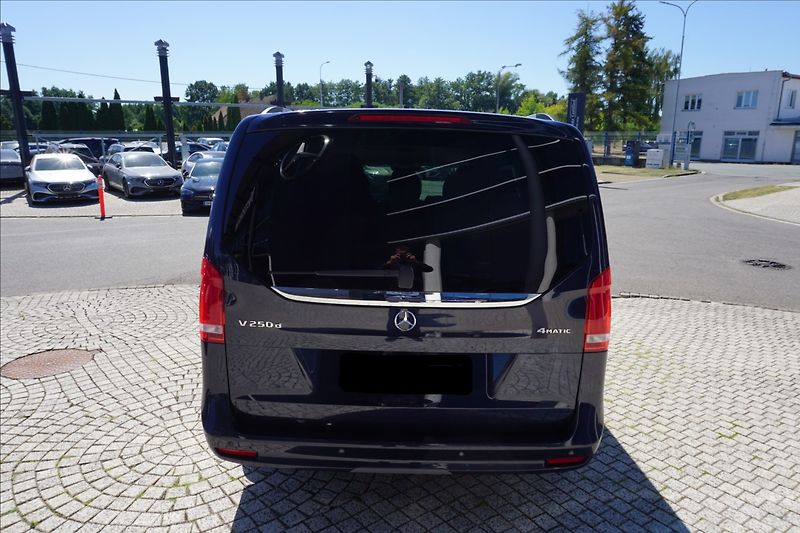 Mercedes-Benz Třídy V 2,0 V 250d 4M,REZERVACE - fotka 5 z 22