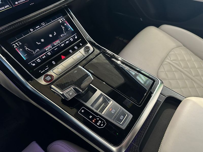 Audi SQ7 Záruka + servis do 10/2027 - fotka 40 z 47