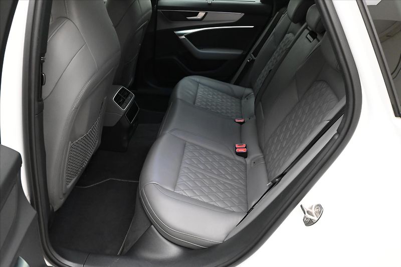 Audi A6 3,0 TDI 210 kW QUATTRO S-LINE - fotka 14 z 32