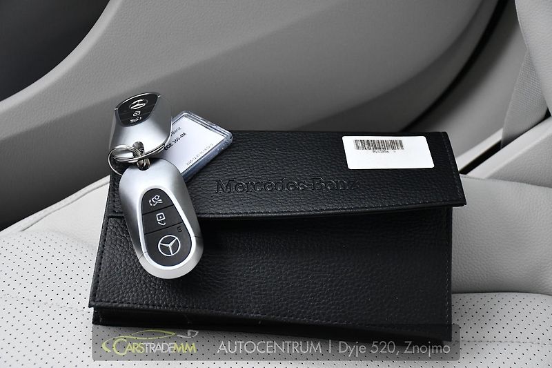 Mercedes-Benz EQE 350 4MATIC ZÁRUKA  - fotka 54 z 56