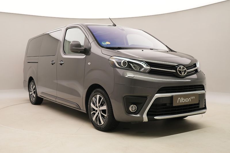 Toyota ProAce Verso 2.0 D-4D 130kW L2 AUT CZ - fotka 14 z 52