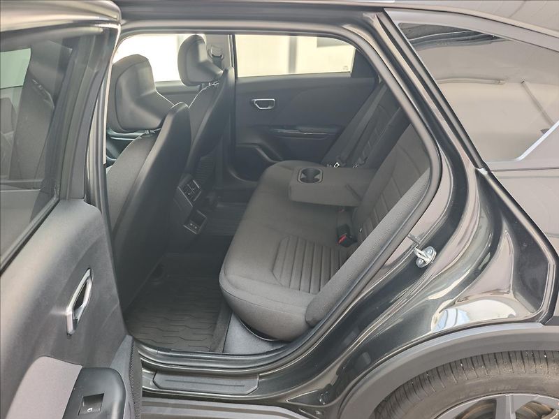 Kia K4 1,0 T-GDI  Exclusive - fotka 11 z 19