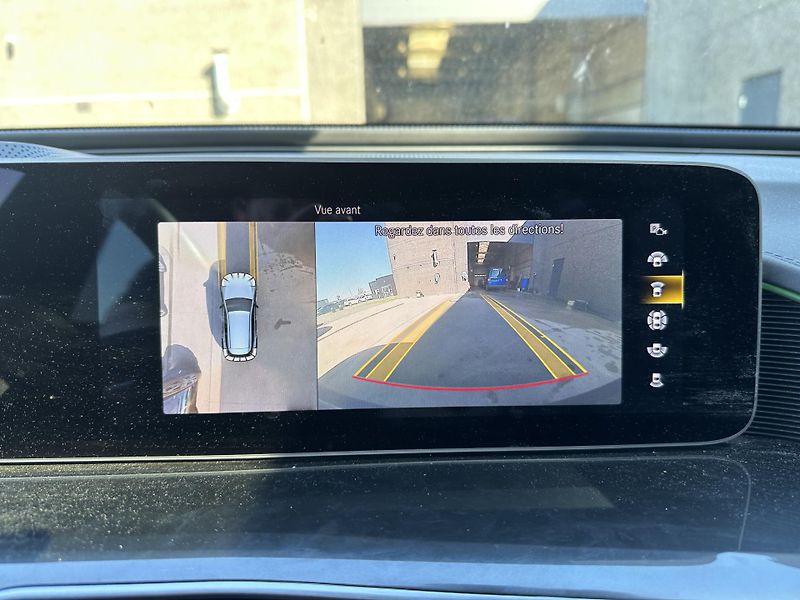 Mercedes-Benz EQC (2020) 400 4Matic 85 kWh - fotka 7 z 14