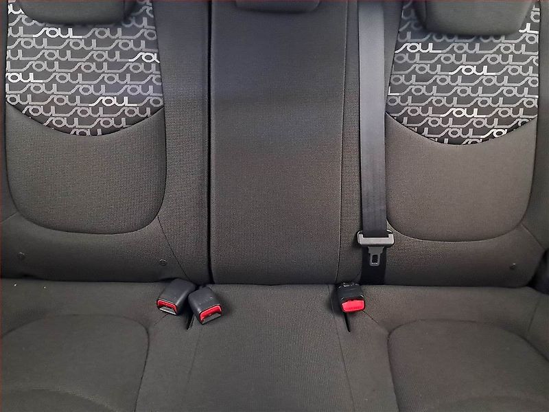 Kia Soul (2009) 1.6 CRDI, Vyhř. sedaček - fotka 10 z 16