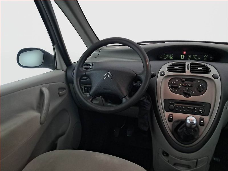 Citroën Xsara Picasso (2007) 1.6 HDi, po STK, jezdí výborně - fotka 7 z 18