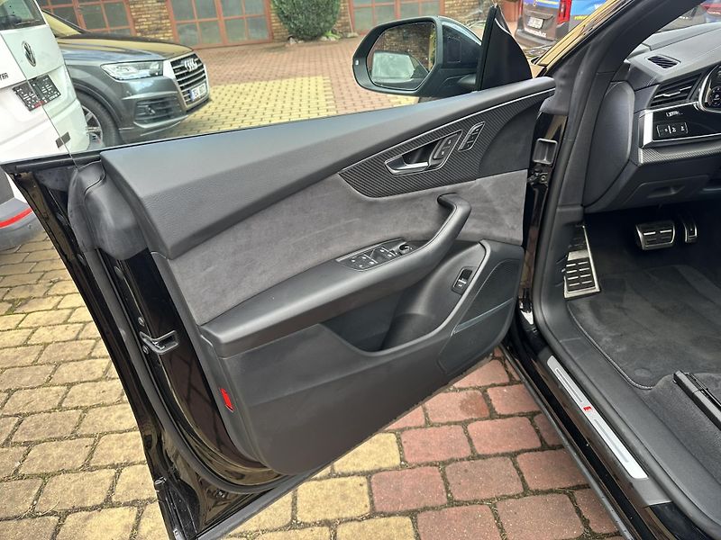 Audi Q8 (2025) 50TDi,HEAD-UP,PANORAMA, KARBON - fotka 33 z 39