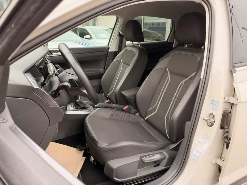 Volkswagen Taigo Style 1,5 TSI 110KW DSG - fotka 8 z 23
