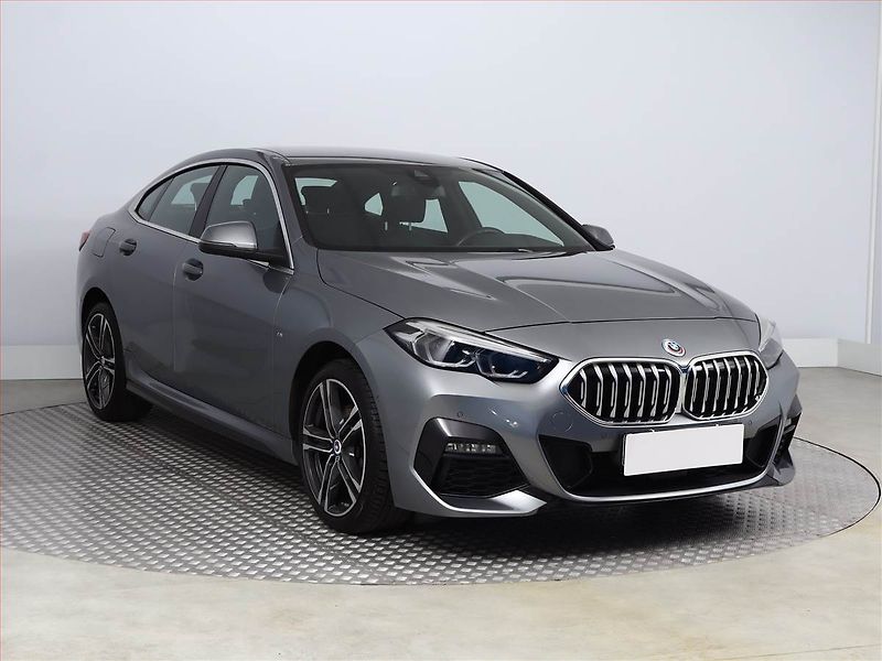 BMW Řada 2 (2023) 218i - fotka 1 z 21