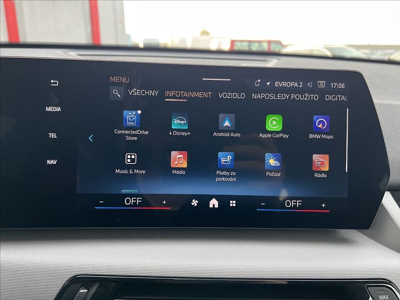 BMW iX2 0,0 eDrive20  Záruka 150kW - fotka 33 z 39