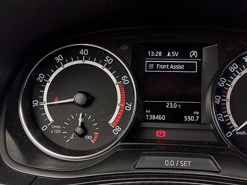 Škoda Fabia (2021) Monte Carlo 1,0 Tsi 81 Kw - fotka 8 z 35
