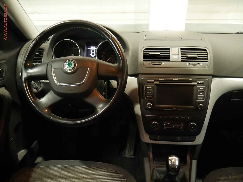Škoda Yeti (2010) 1.4 TSi, 1.maj, AC, park - fotka 11 z 16