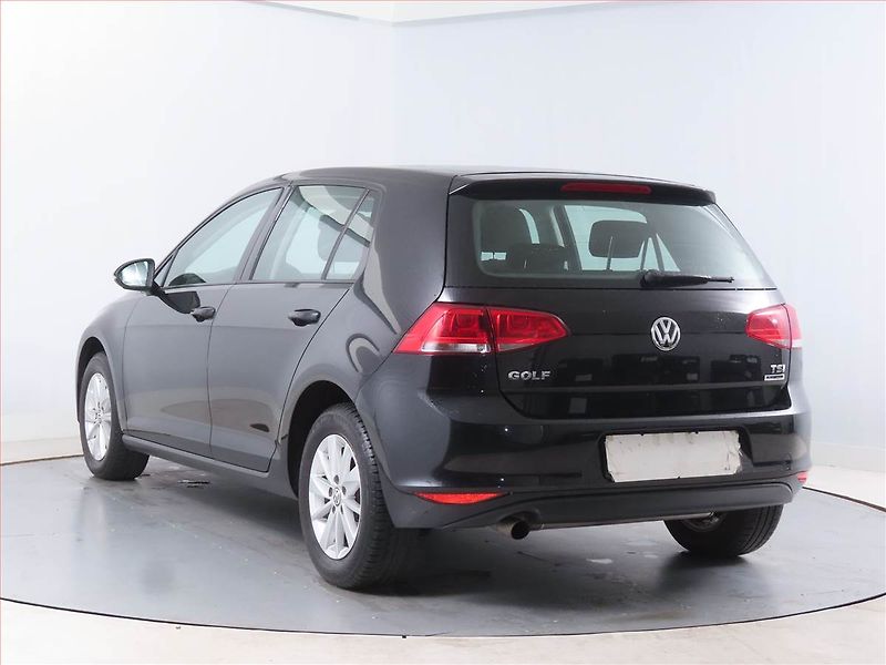 Volkswagen Golf (2014) 1.2 TSI, Serv.kniha, Tempomat - fotka 4 z 14
