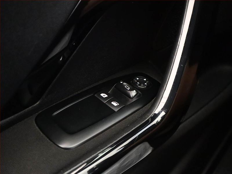 Peugeot 208 (2014) 1.4 HDI, ČR,1.maj, Serv.kniha - fotka 14 z 15