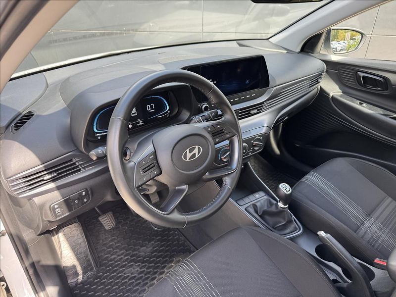 Hyundai i20 1,2 i WAVE ZÁRUKA ČR DPH - fotka 9 z 26