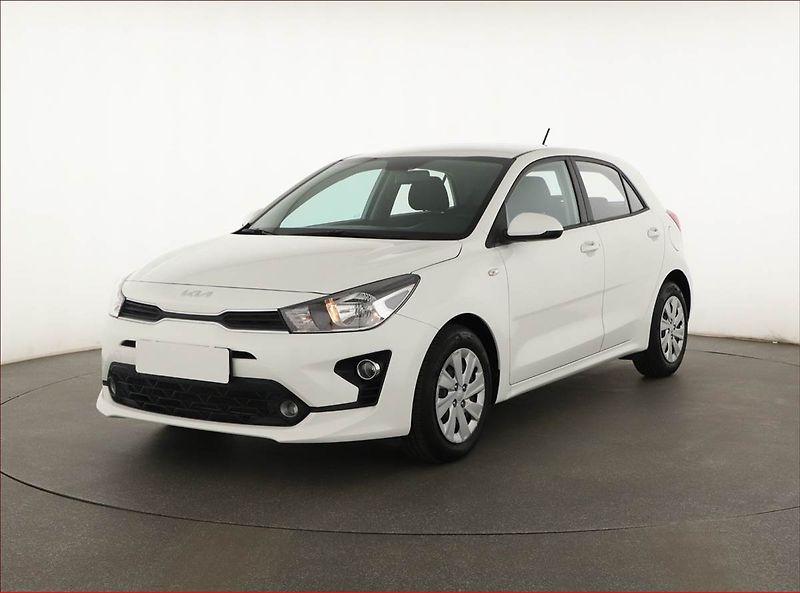 Kia Rio (2023) 1.2 DPI, ČR,1.maj, Serv.kniha - fotka 2 z 12