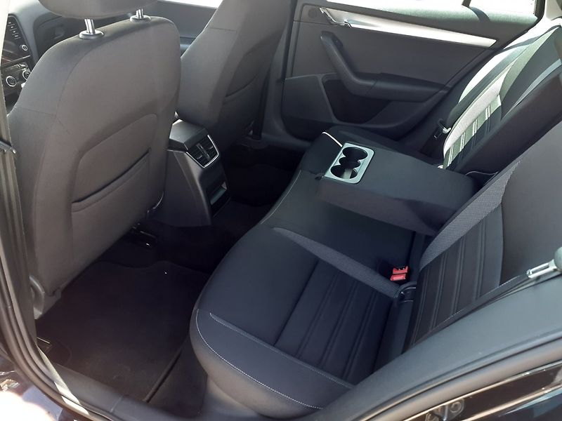 Škoda Octavia (2018) KOMBI 1.5 TSi DSG - fotka 22 z 41