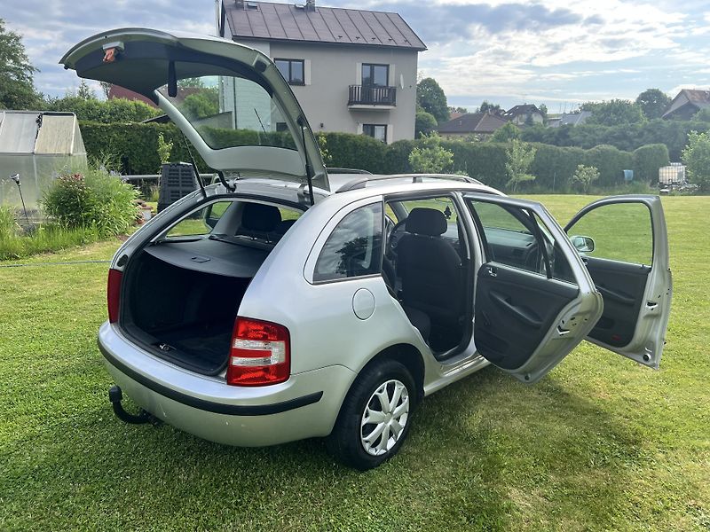 Škoda Fabia 1.4 59KW,TZ,KLIMA,TEMPOMAT,ESP - fotka 29 z 45